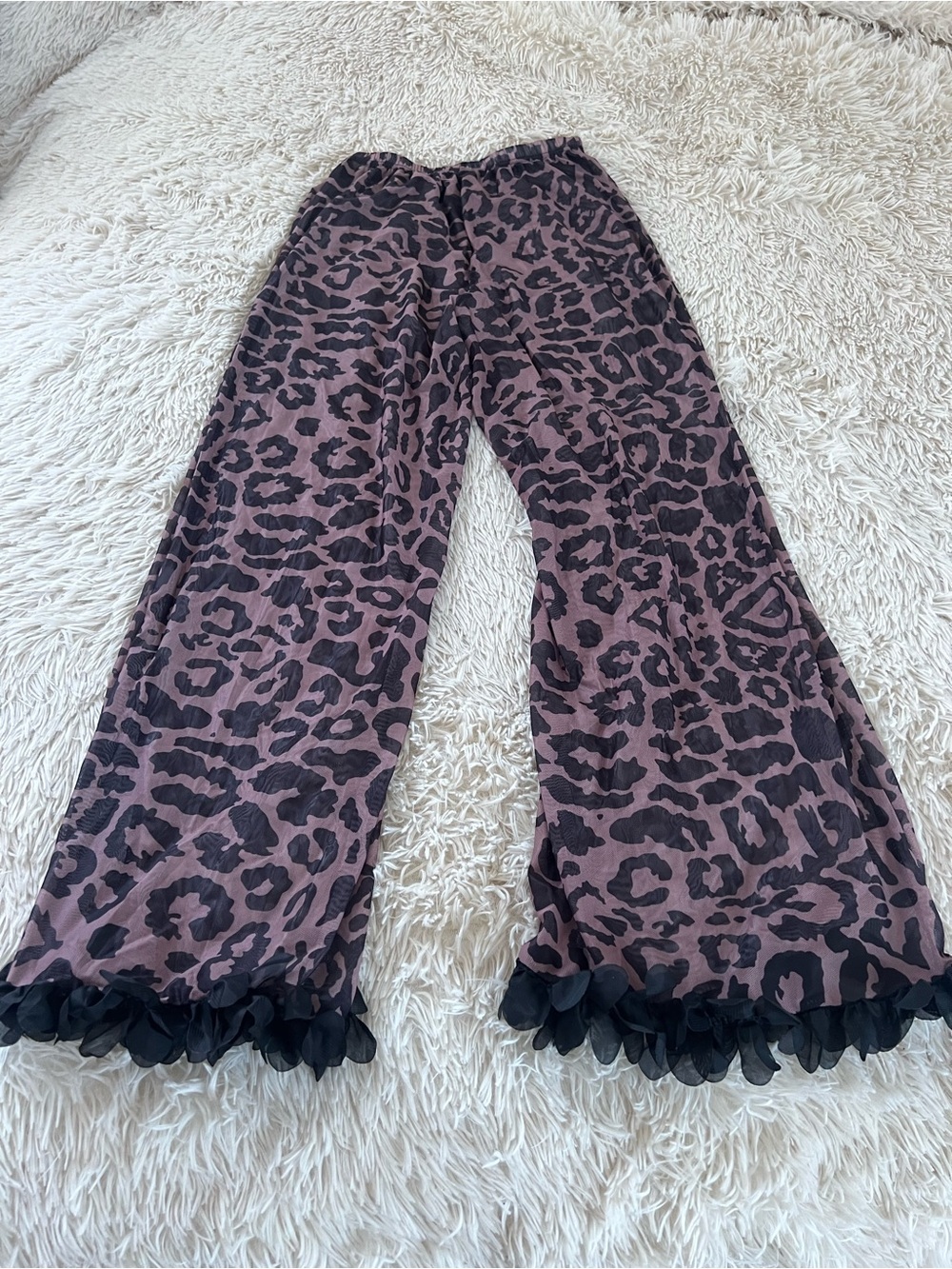 Leopard Print Wide-Leg Pants with Ruffle Hem